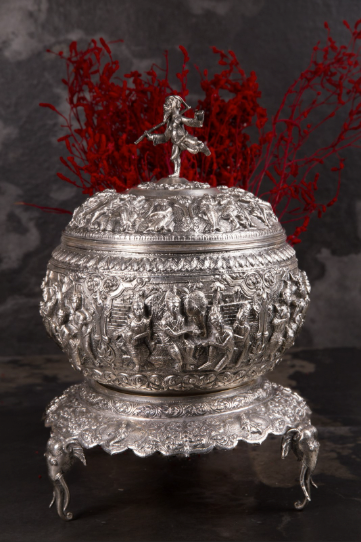 The Elephant Pot