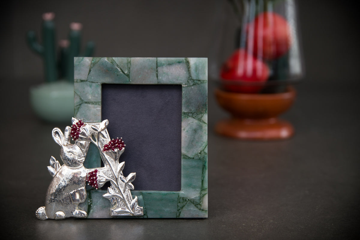 HARE & BERRY FRAME