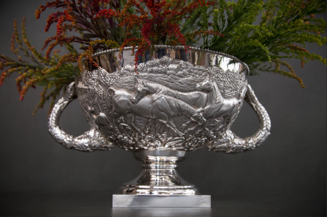Nāt candy box on tray —, Indian Silver