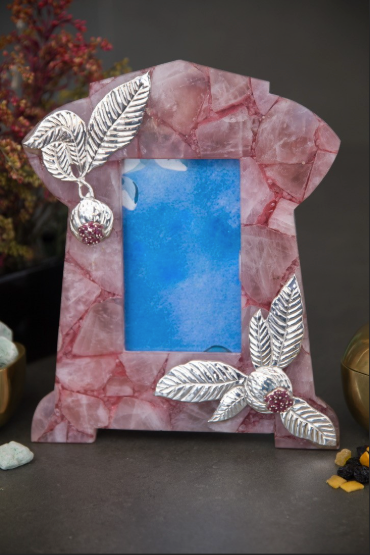 Pome — Pomegranate Picture Frame